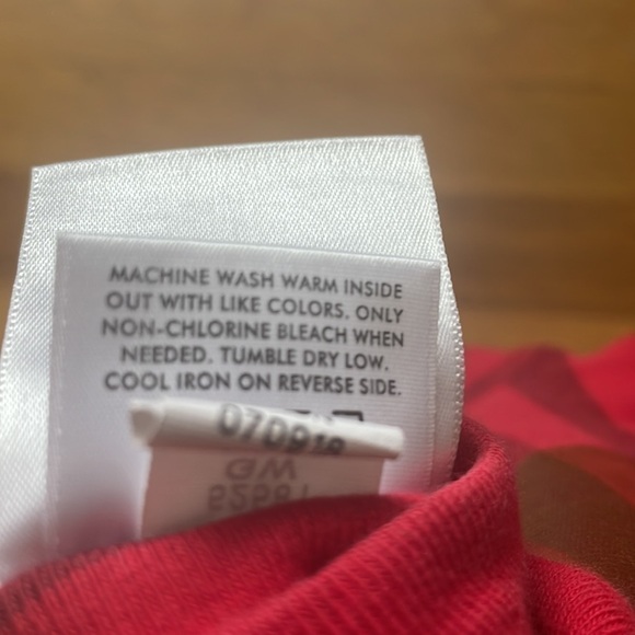 Hanna Andersson red strip Mickey pajama top 4 - Picture 4 of 5